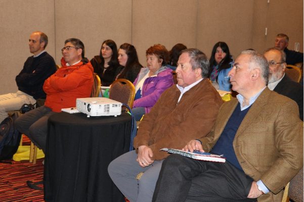 Agricultores participaron en seminario que potencia el encadenamiento productivo en el rubro hortícola