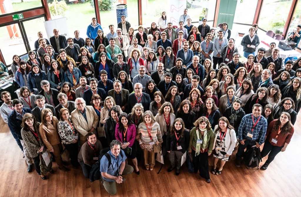 Congreso de Fitopatología reúne a especialistas nacionales y extranjeros en Valdivia