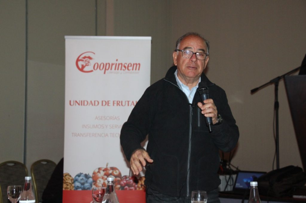 Cooprinsem realiza su XII seminario de frutales 2019
