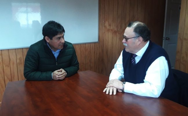 Seremi de Agricultura se reúne con alcalde de Renaico para analizar el desarrollo de distintos proyectos agrícolas